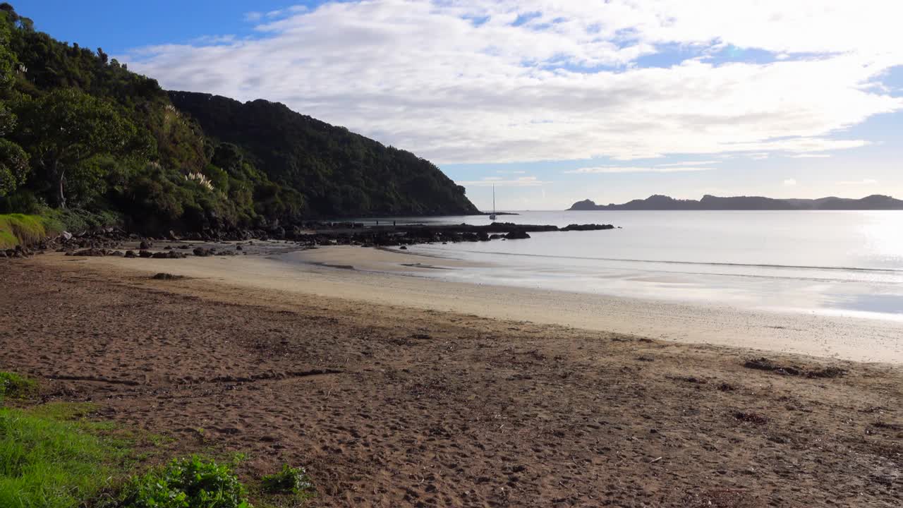 新西兰罗素群岛湾的海滩景色视频下载