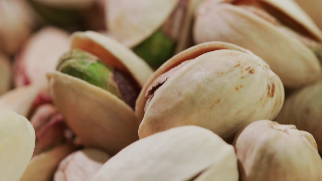 烤咸开心果——一种天然零食视频下载