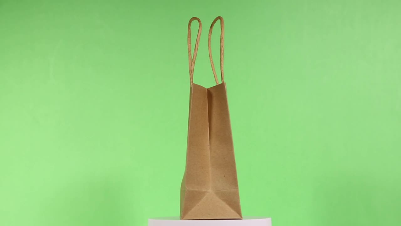 空白的购物袋视频素材