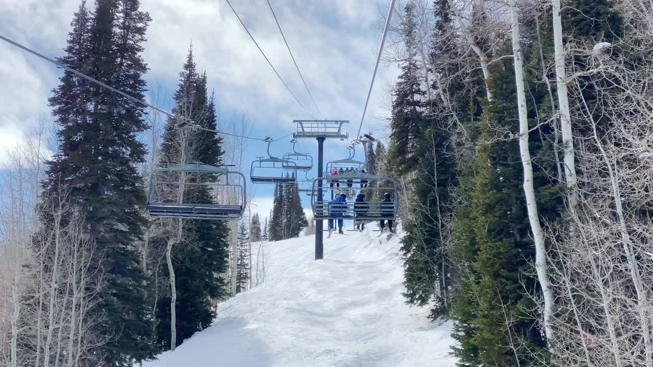 美国犹他州滑雪胜地，公园缆车视频素材