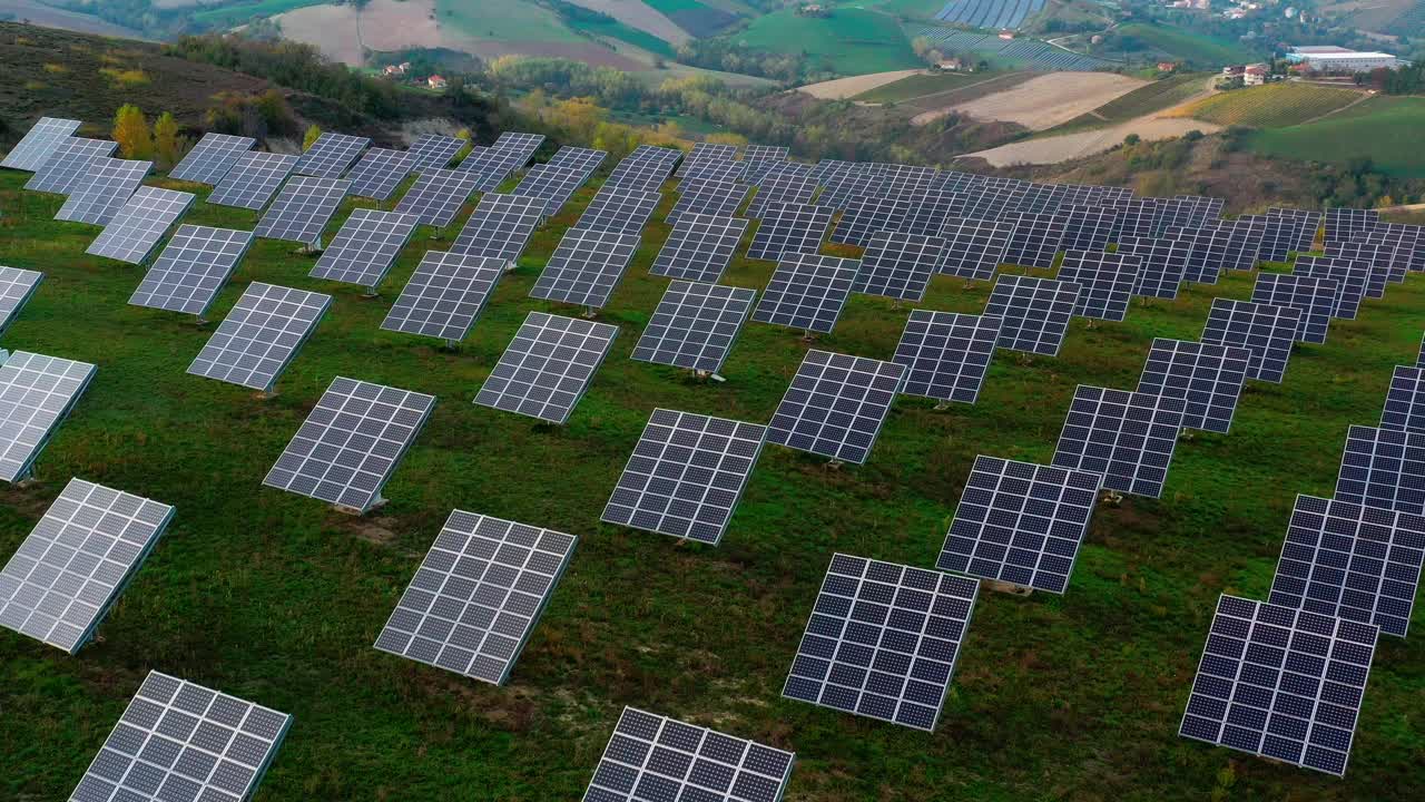可持续的生态能源，光伏太阳能板视频下载