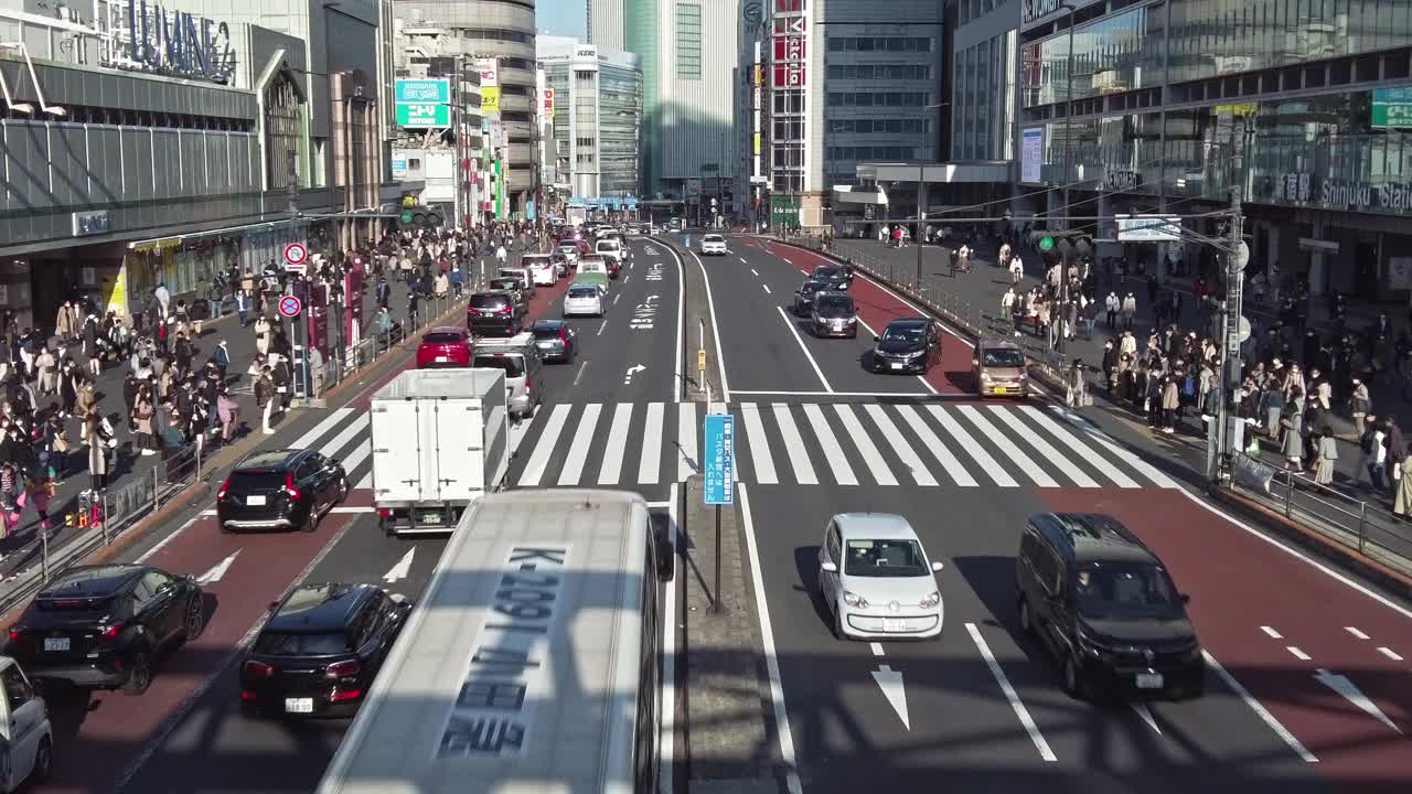东京新宿的人行横道视频素材