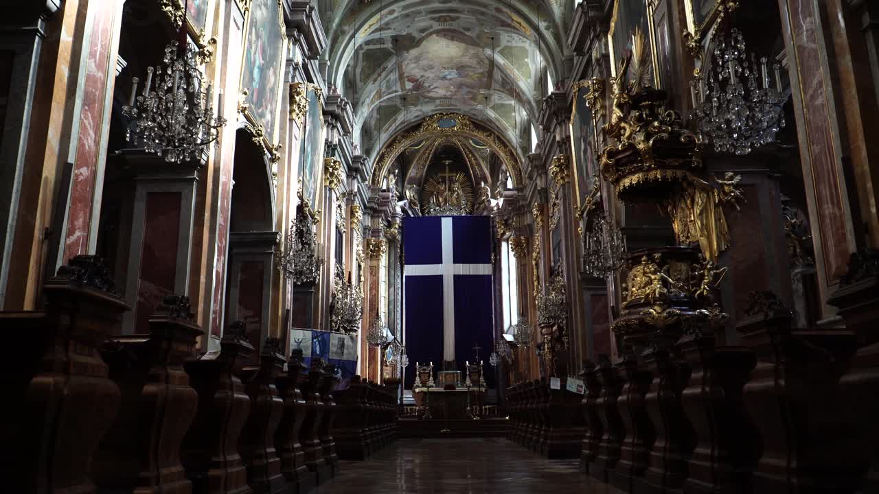 圣帕特Pölten大教堂内部视图(圣帕尔滕)，奥地利视频素材