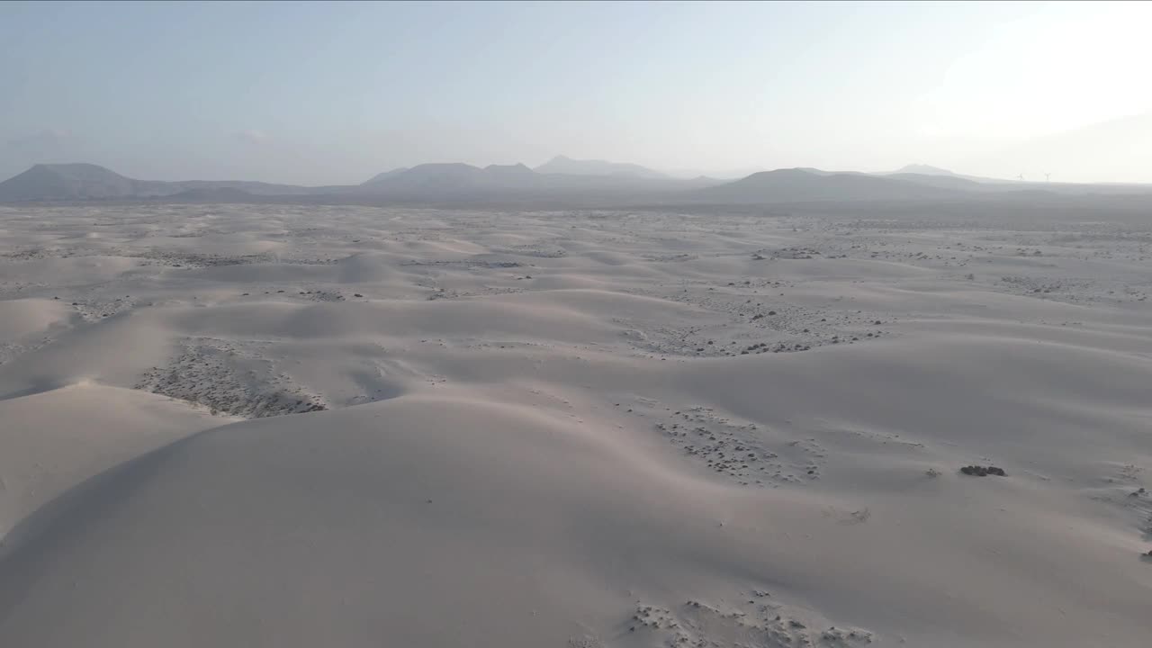 沙丘景观航拍视频素材