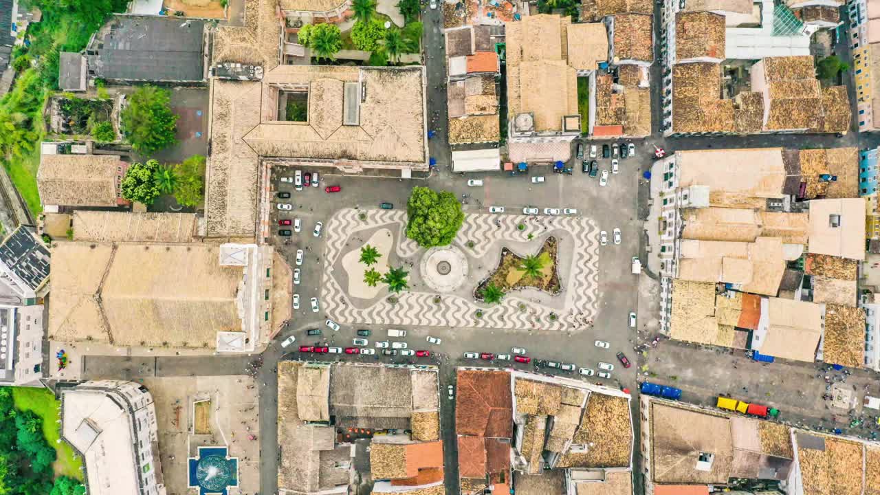 萨尔瓦多，巴西巴伊亚，延时航拍的Pelourinho Anchieta广场视频素材