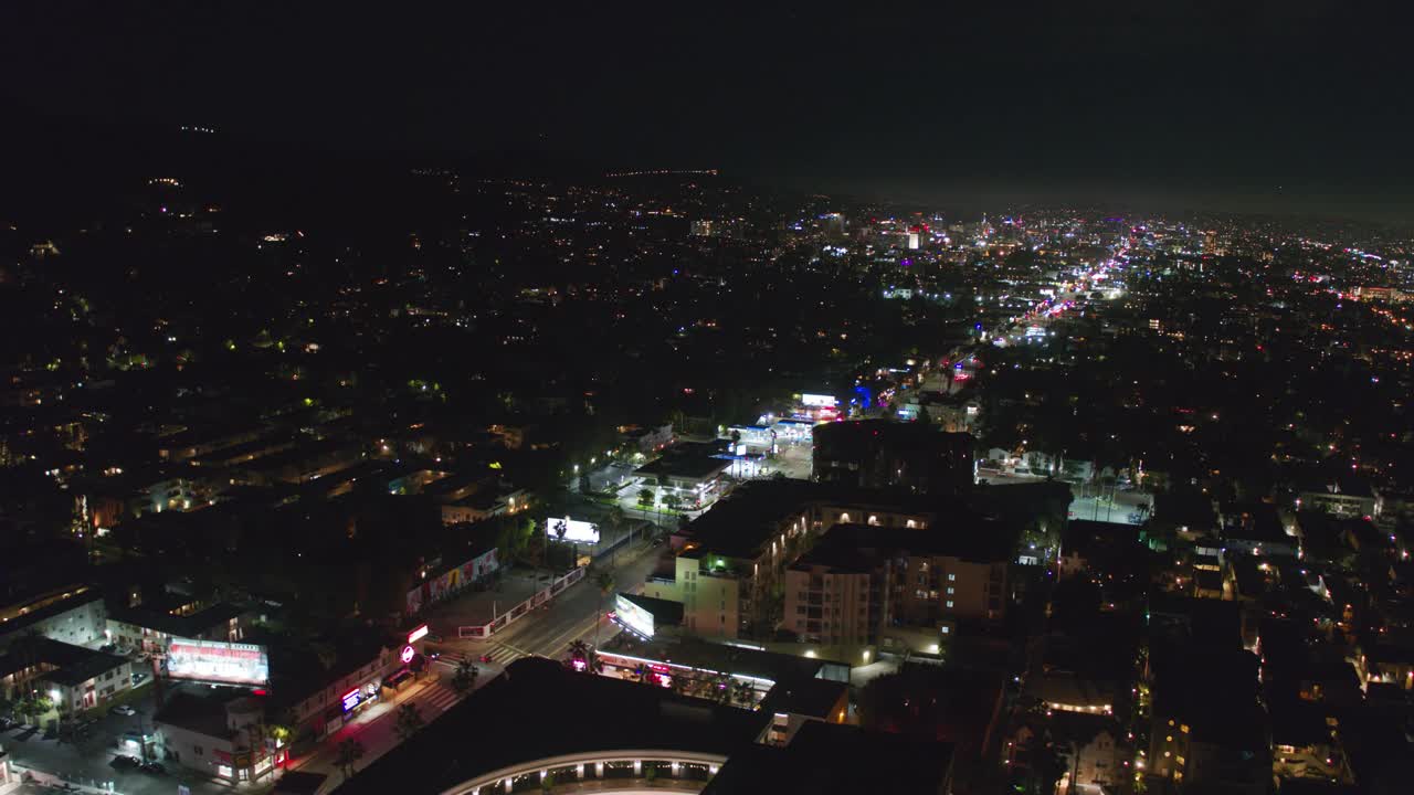 航拍日落大道，洛杉矶，晚上视频下载