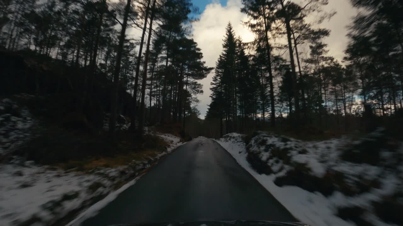 冬季POV车行驶:山口视频下载
