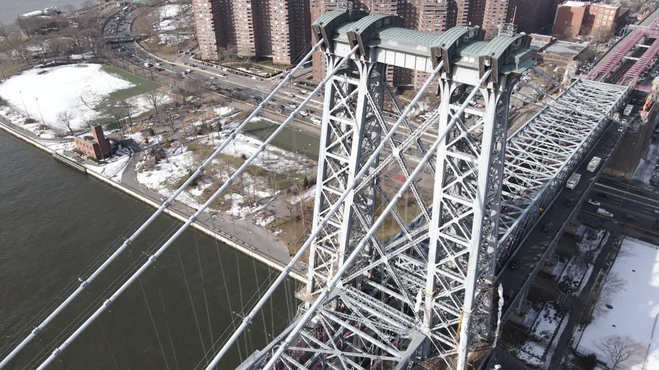 纽约市威廉斯堡大桥鸟瞰图视频素材