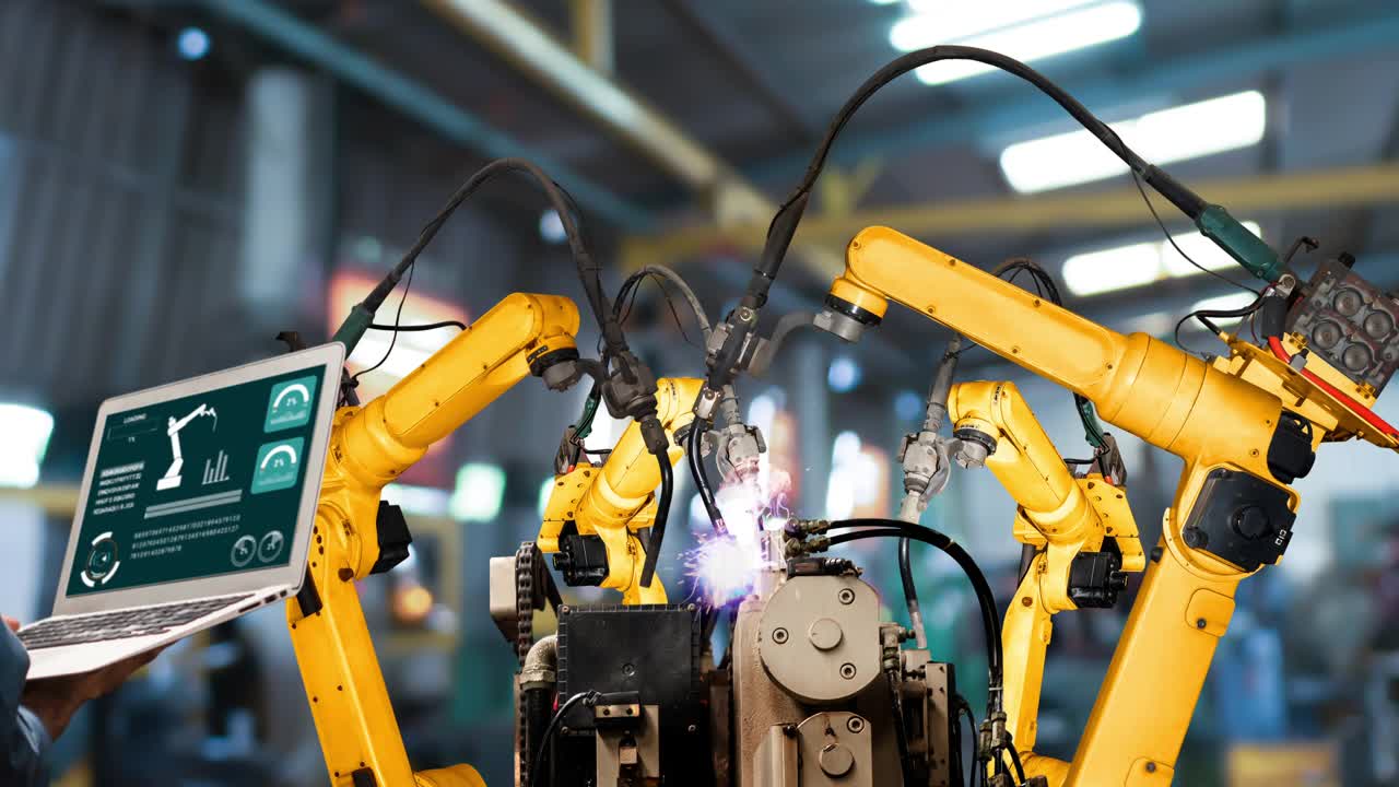 智能工业机器人手臂现代化的创新工厂技术视频素材