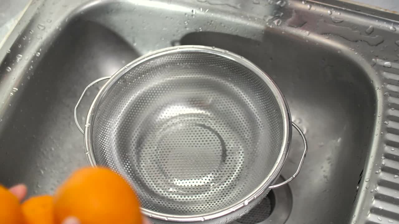 洗手橙果视频素材