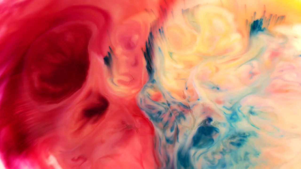 流体艺术滴扩大多彩的宇宙混沌漩涡抽象美丽的纹理流动背景视频素材