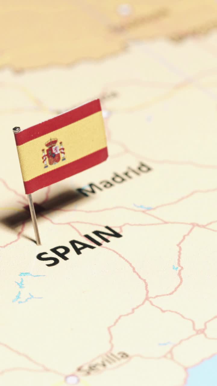 西班牙国旗的垂直视频视频下载