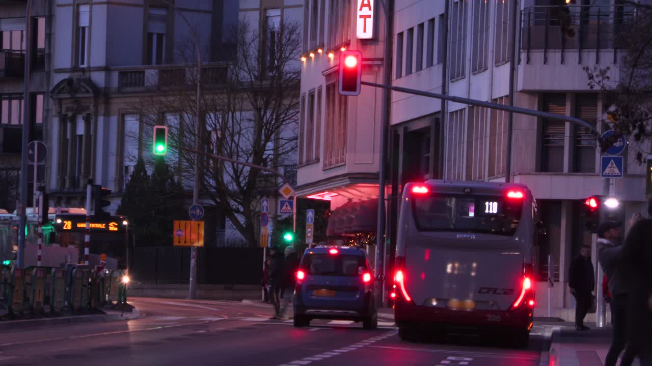 卢森堡的交通状况视频下载