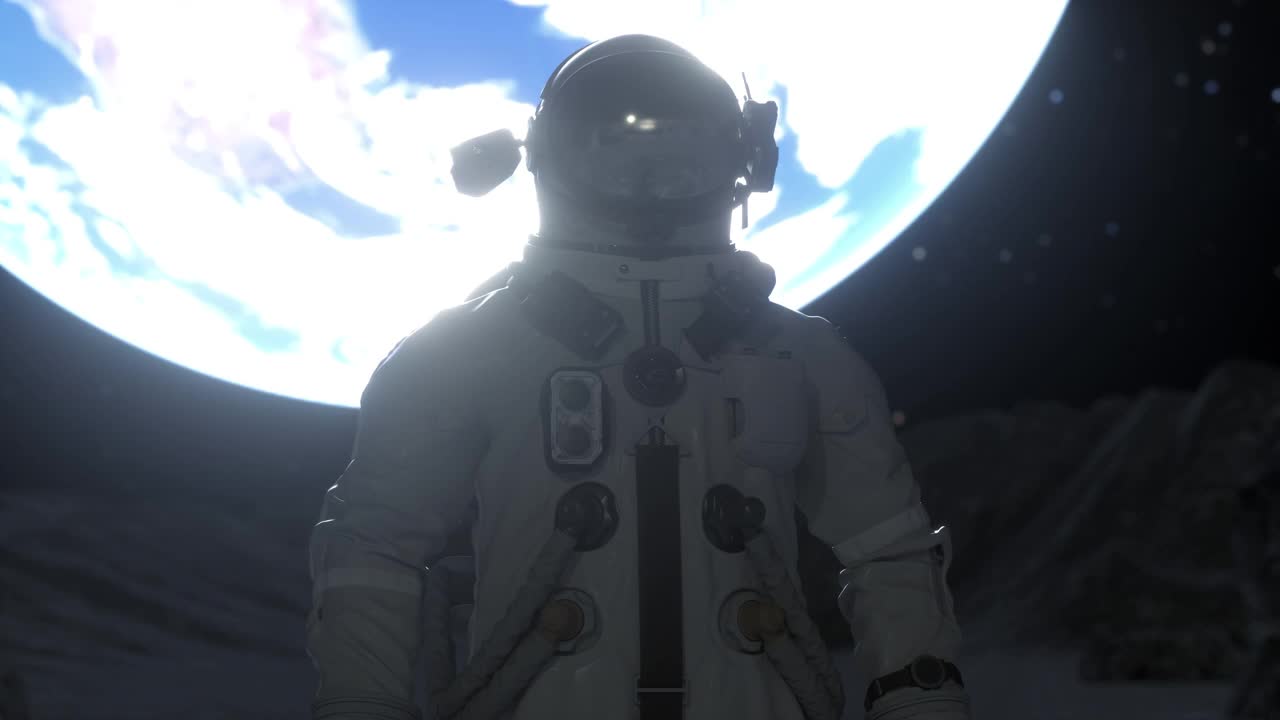 一名宇航员独自站在月球表面，以地球为背景视频素材