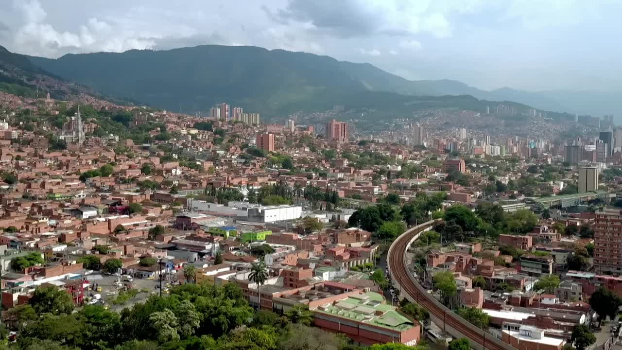 哥伦比亚，空中和HAS麦德林天际线视频下载