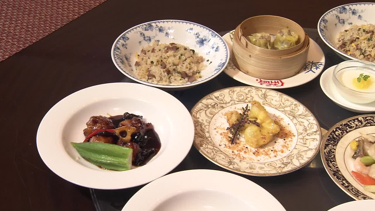 桌上的中国菜，日本视频下载