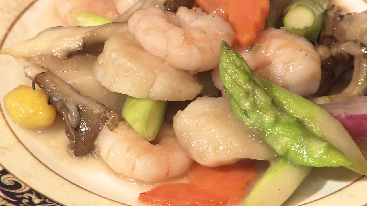 如CU，中国菜配海鲜和蔬菜，日本视频下载