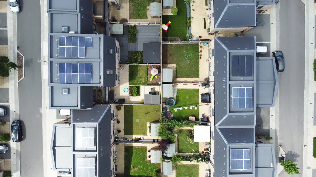 太阳能住宅视频素材