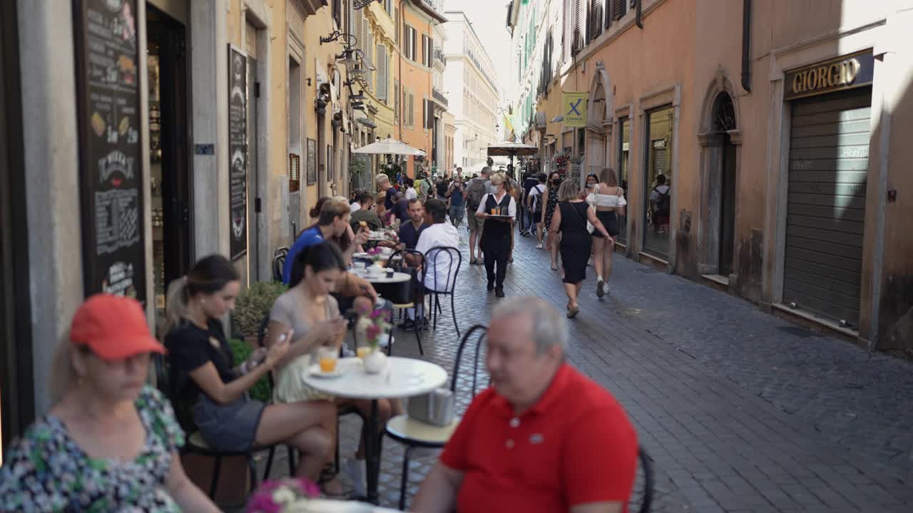 意大利之旅:游客在罗马的一天视频素材