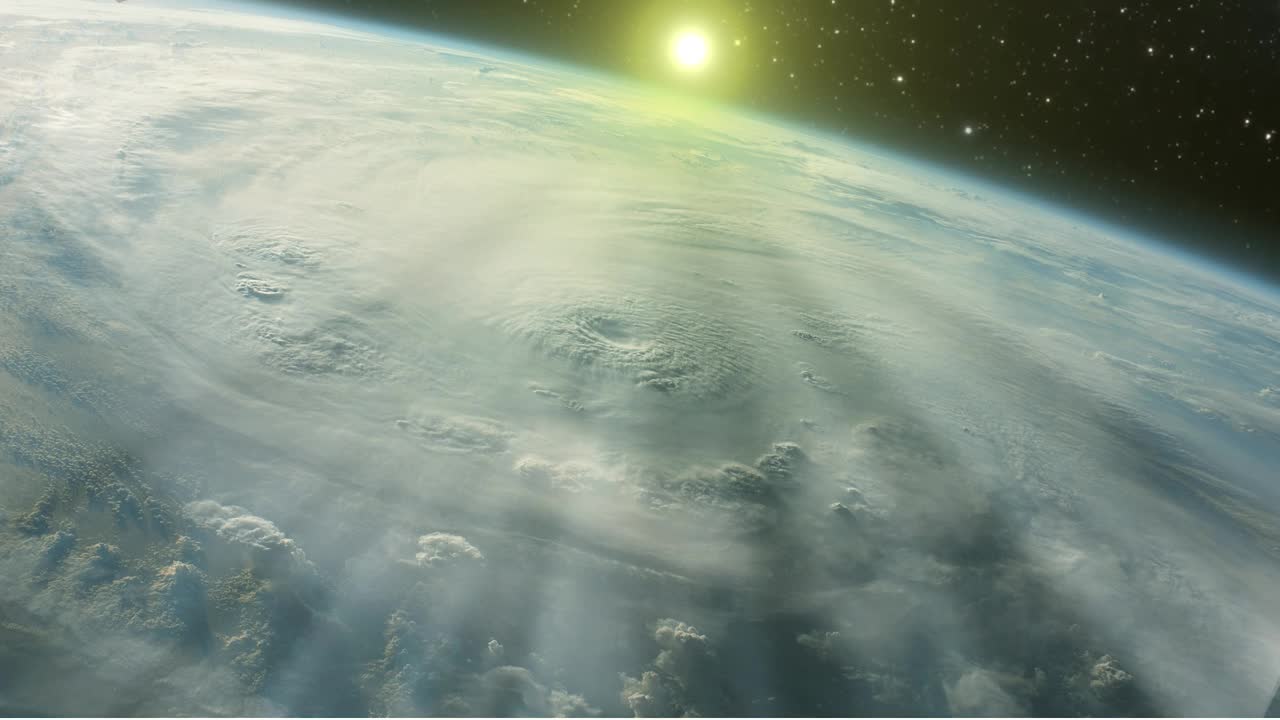 从太空看飓风。卫星的视图。这段视频由美国宇航局提供。视频素材