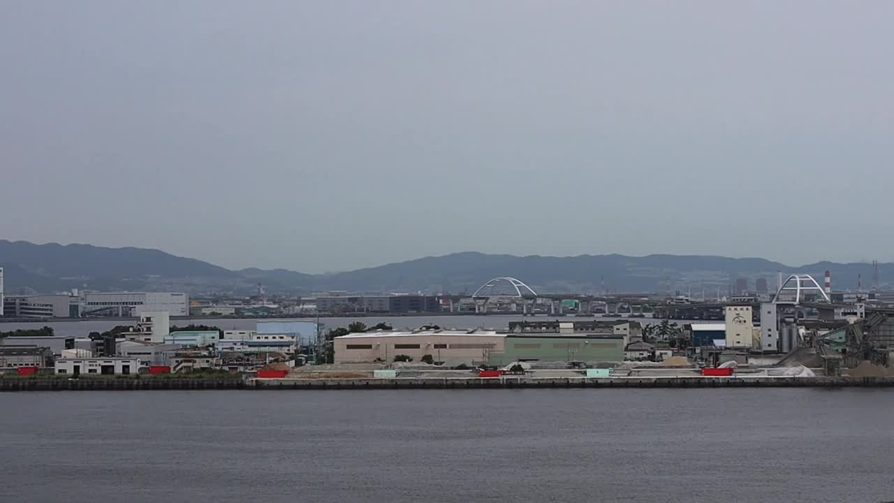 工业滨江带桥区视频下载