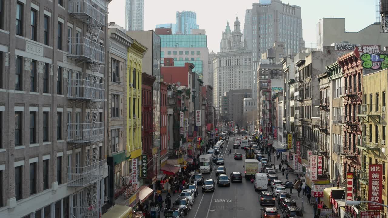 从曼哈顿桥俯瞰唐人街视频素材