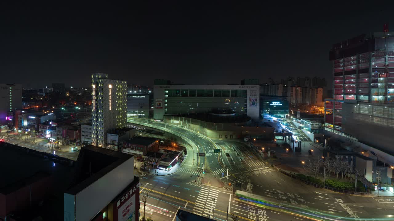 韩国首尔东大门区清凉里站附近的市中心日出景色视频下载
