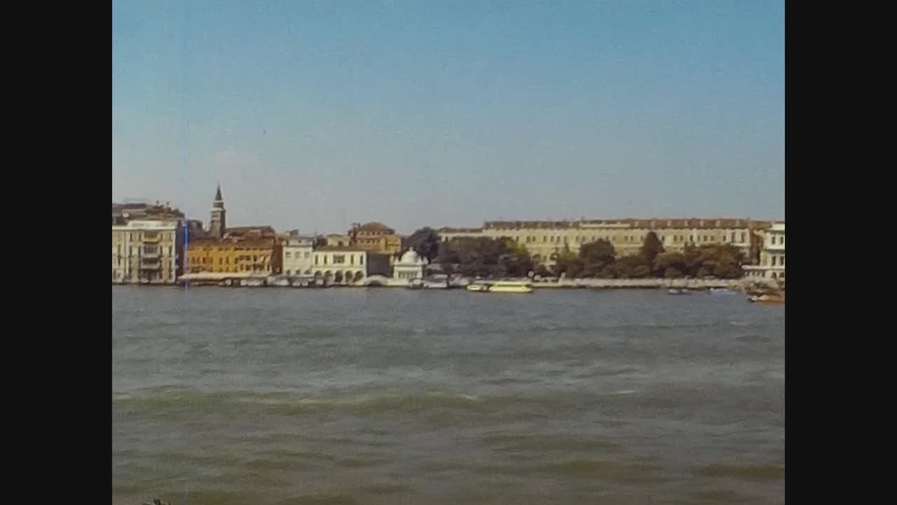 威尼斯1978年，威尼斯圣马可广场从海上视频素材