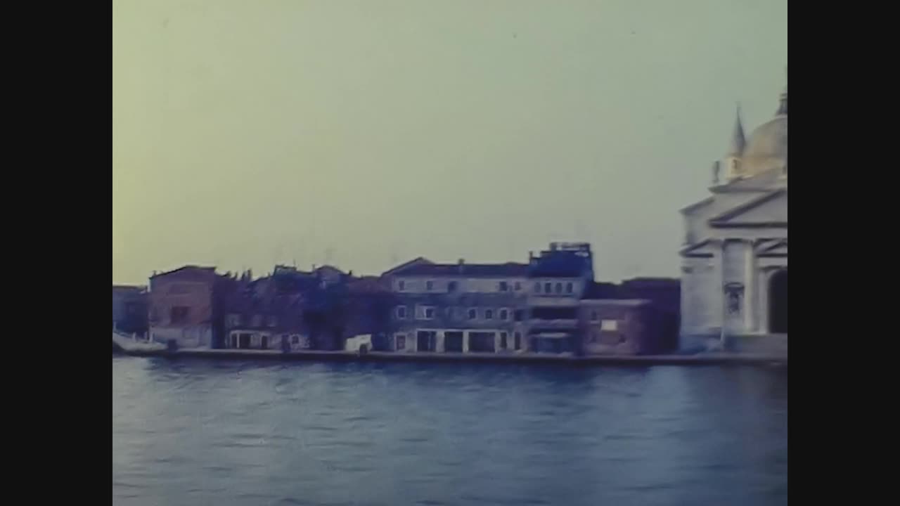威尼斯1978年，威尼斯泻湖从海上3视频素材