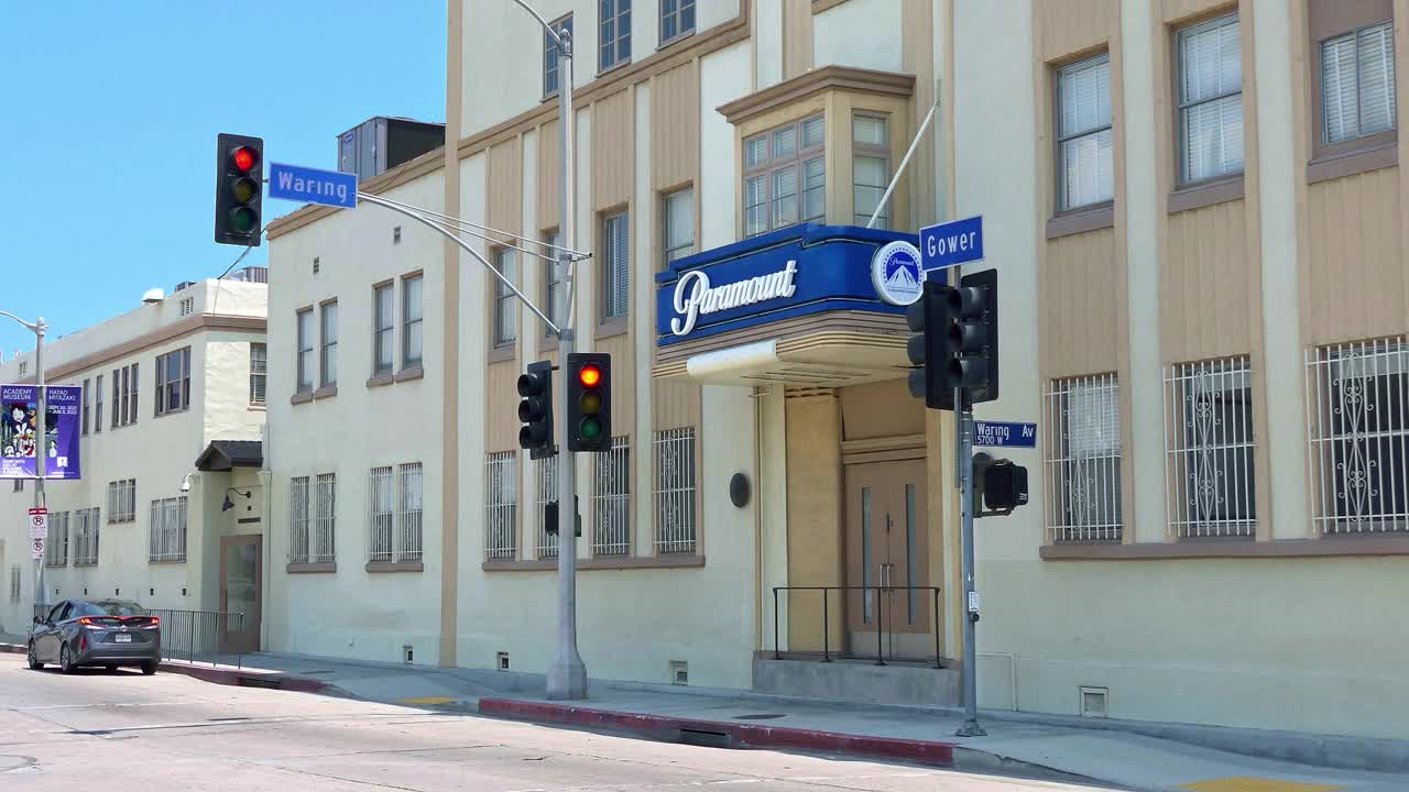 进入派拉蒙电影制片厂，一个电影和电视制作公司在洛杉矶，加利福尼亚州，4K视频素材