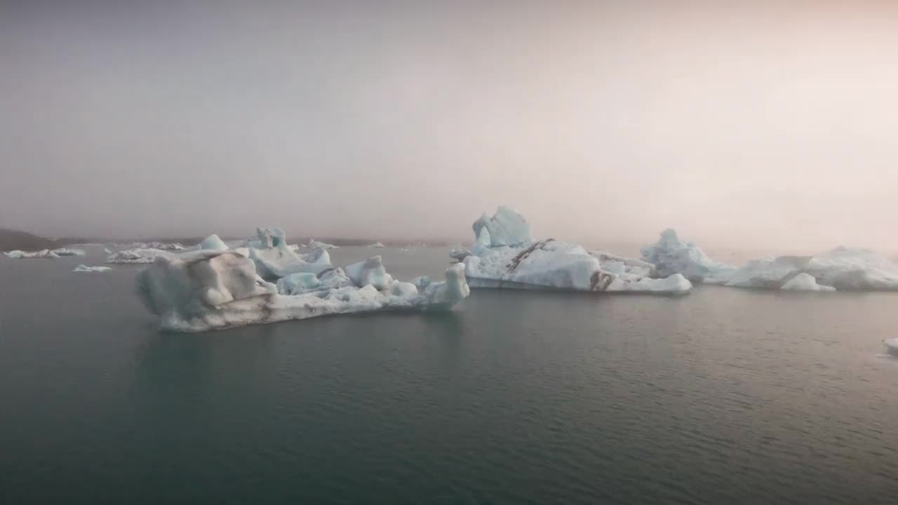 冰岛Jökulsárlón冰山礁湖冰岛FPV无人机4K视频Jokulsarlon视频下载