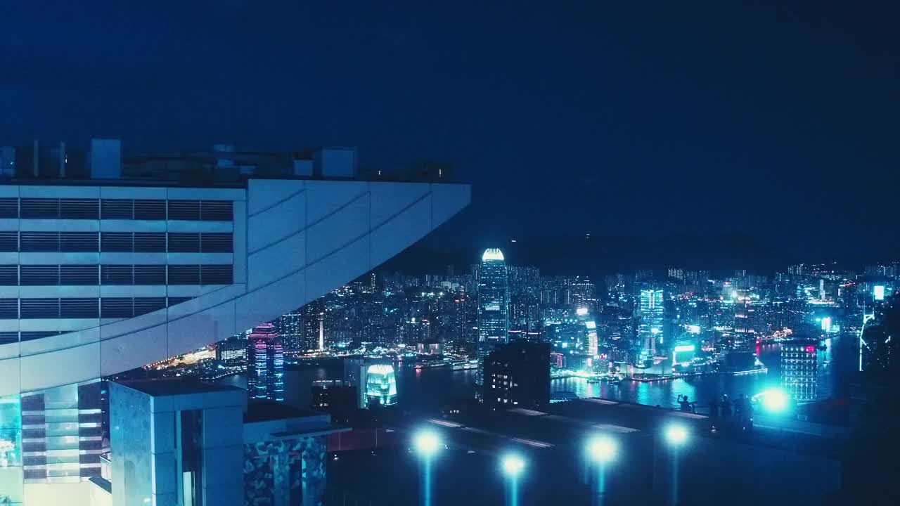 航拍香港夜晚的画面视频素材