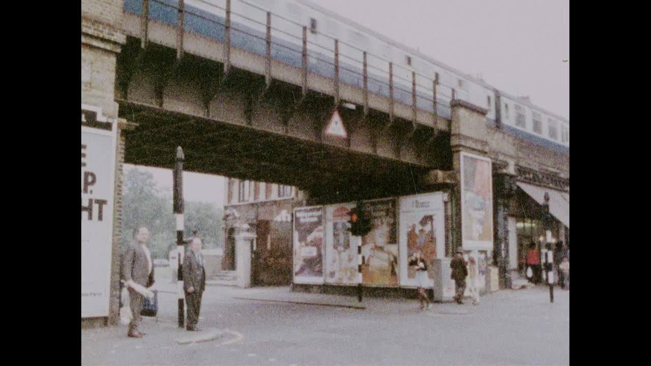 在布里克斯顿横穿大西洋路;1973视频素材