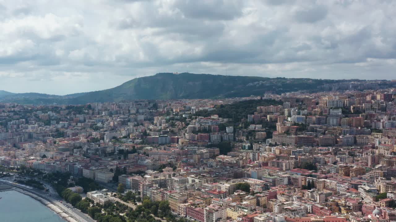 意大利那不勒斯的航拍画面视频下载