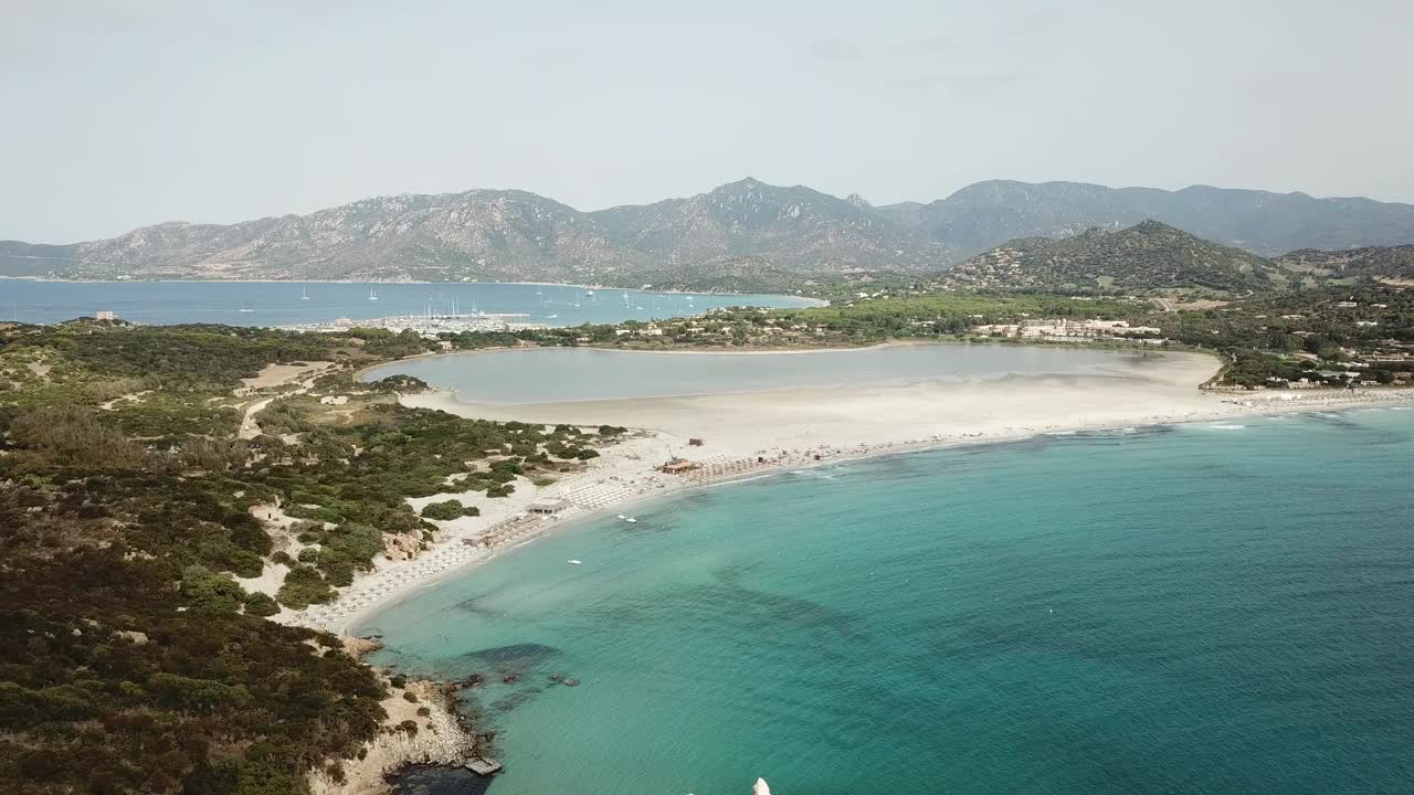 意大利撒丁岛南撒丁岛维拉西米厄斯的波尔图金科塔。视频下载