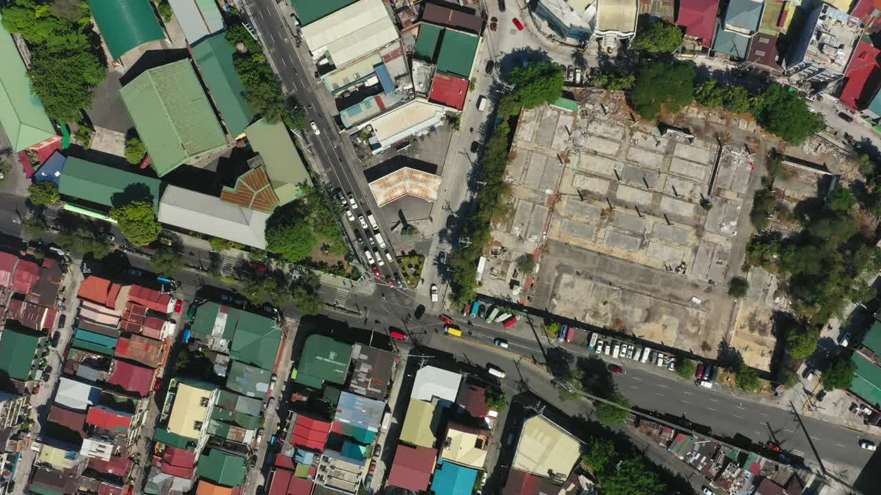 菲律宾马尼拉马卡蒂和曼达卢永地区的无人机视野视频下载