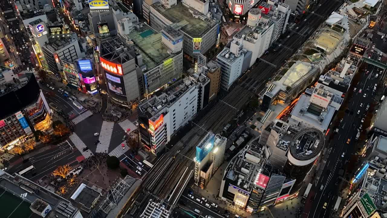 时间流逝，空中东京街景的夜晚视频素材