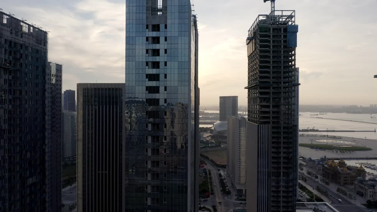 ZO/正在建设中的城市高层建筑视频素材