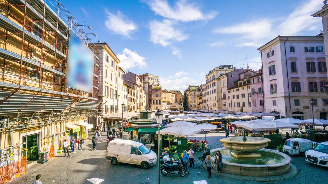 意大利罗马鲜花广场(Piazza Campo de' Fiori)的市场时间推移视图视频下载