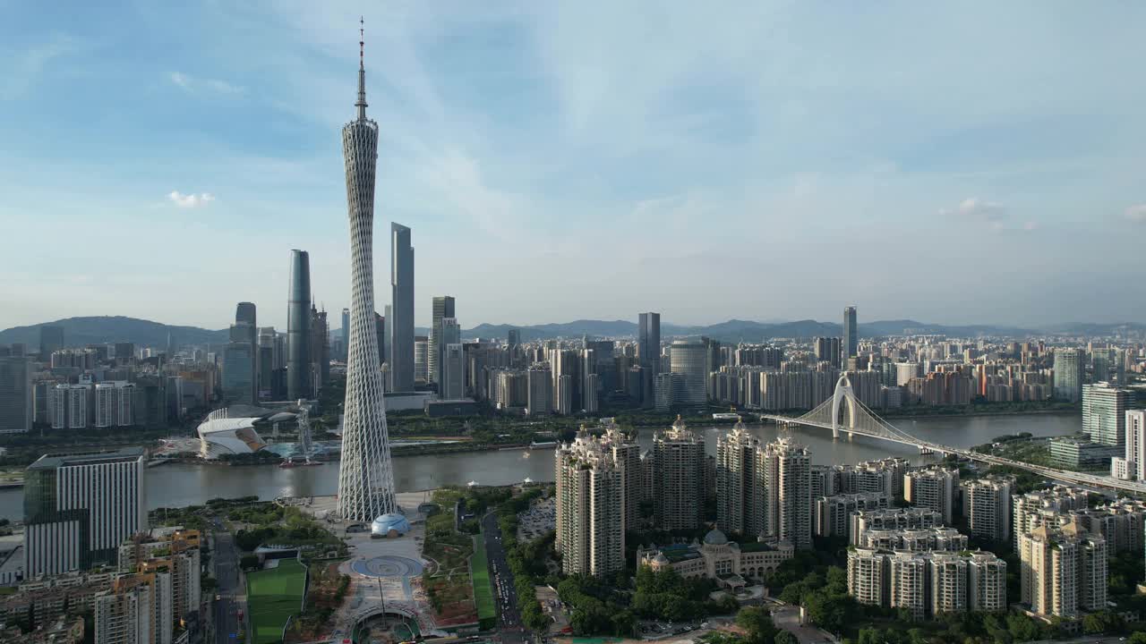 广州塔鸟瞰图，中国广州视频素材