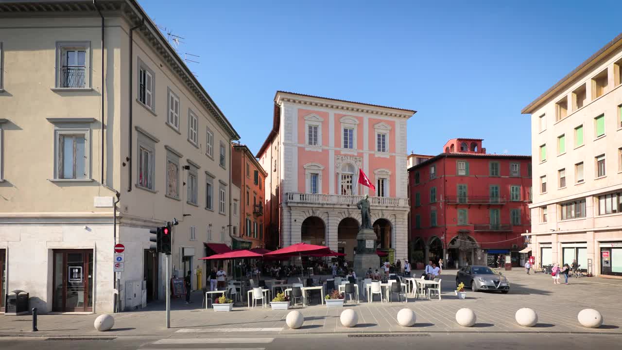意大利城市广场和教堂在比萨，托斯卡纳视频素材