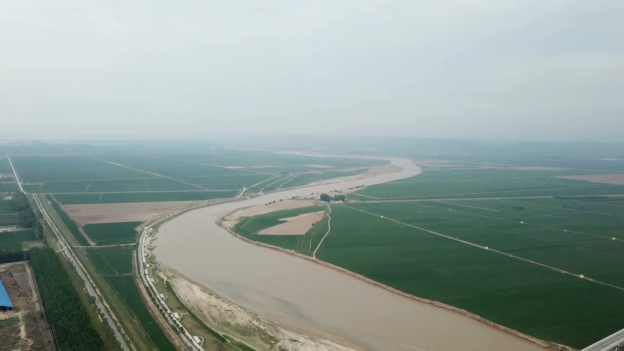 黄河沿岸视频下载