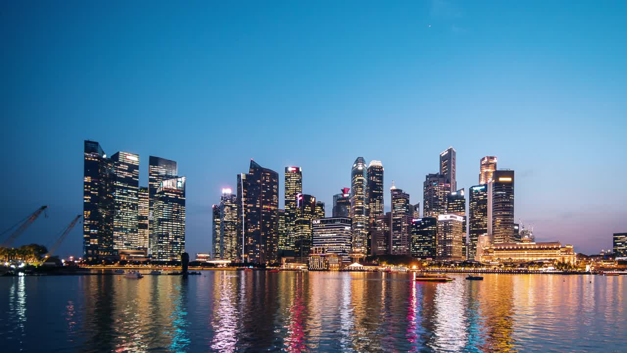 时光流逝照亮了新加坡的夜晚视频下载