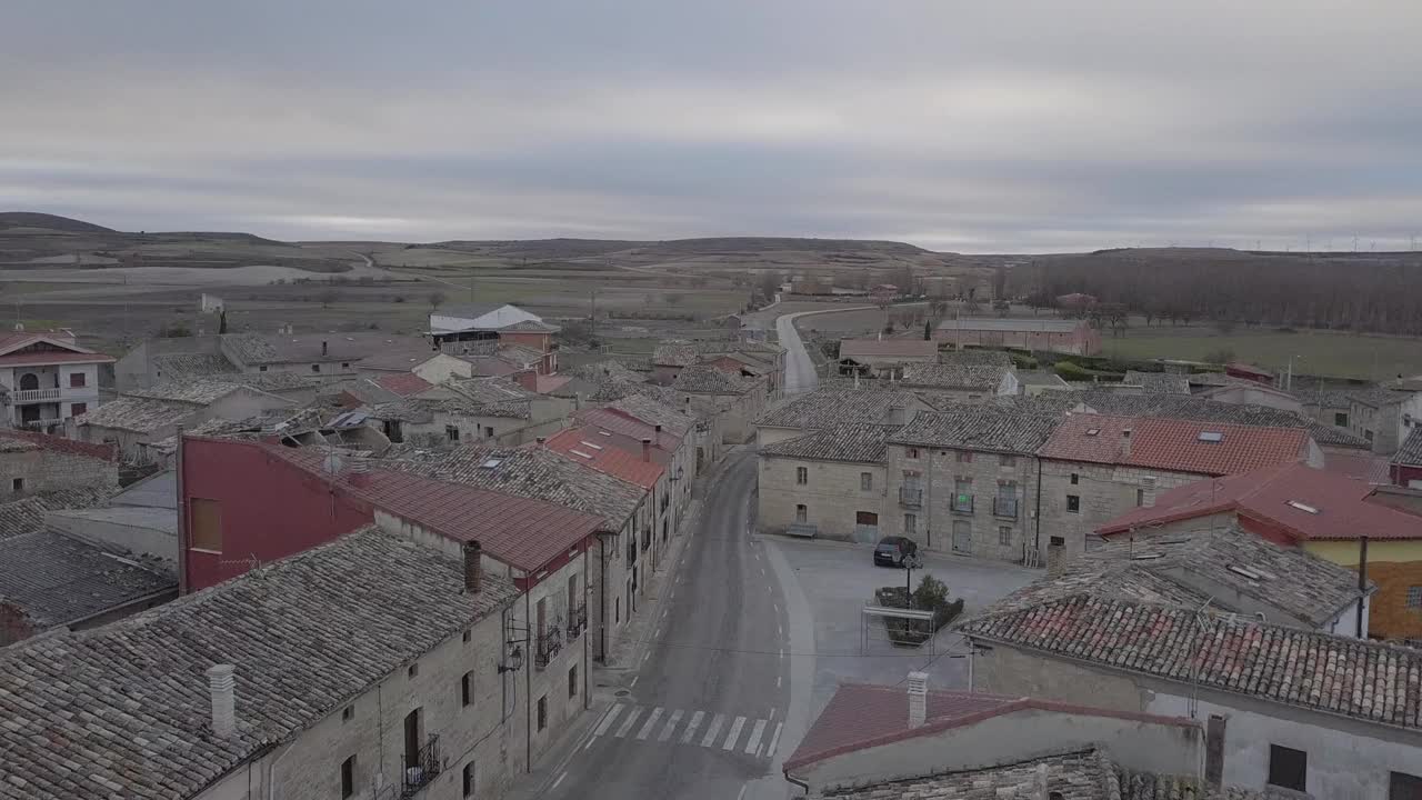 西班牙历史小镇无人机鸟瞰图视频下载