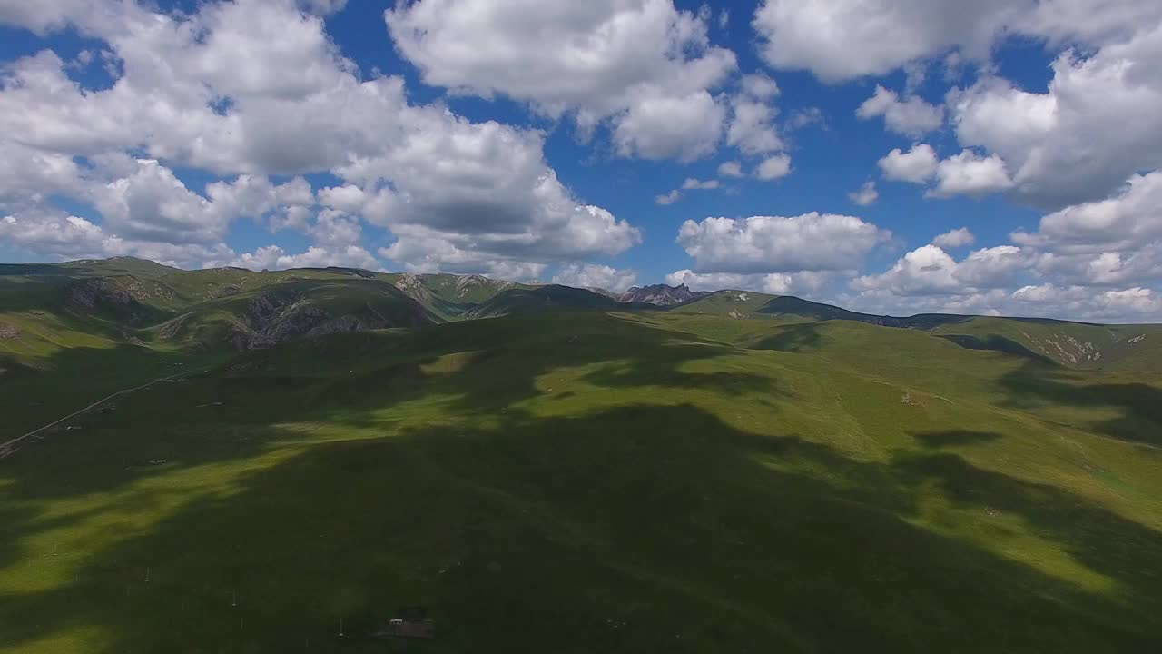 西藏高原地区的航拍影像视频素材