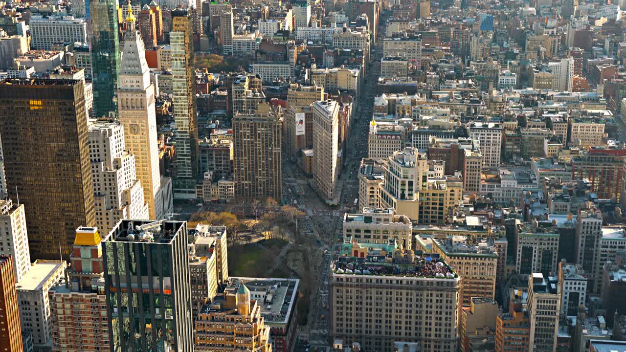 俯瞰曼哈顿。熨斗大厦视频下载