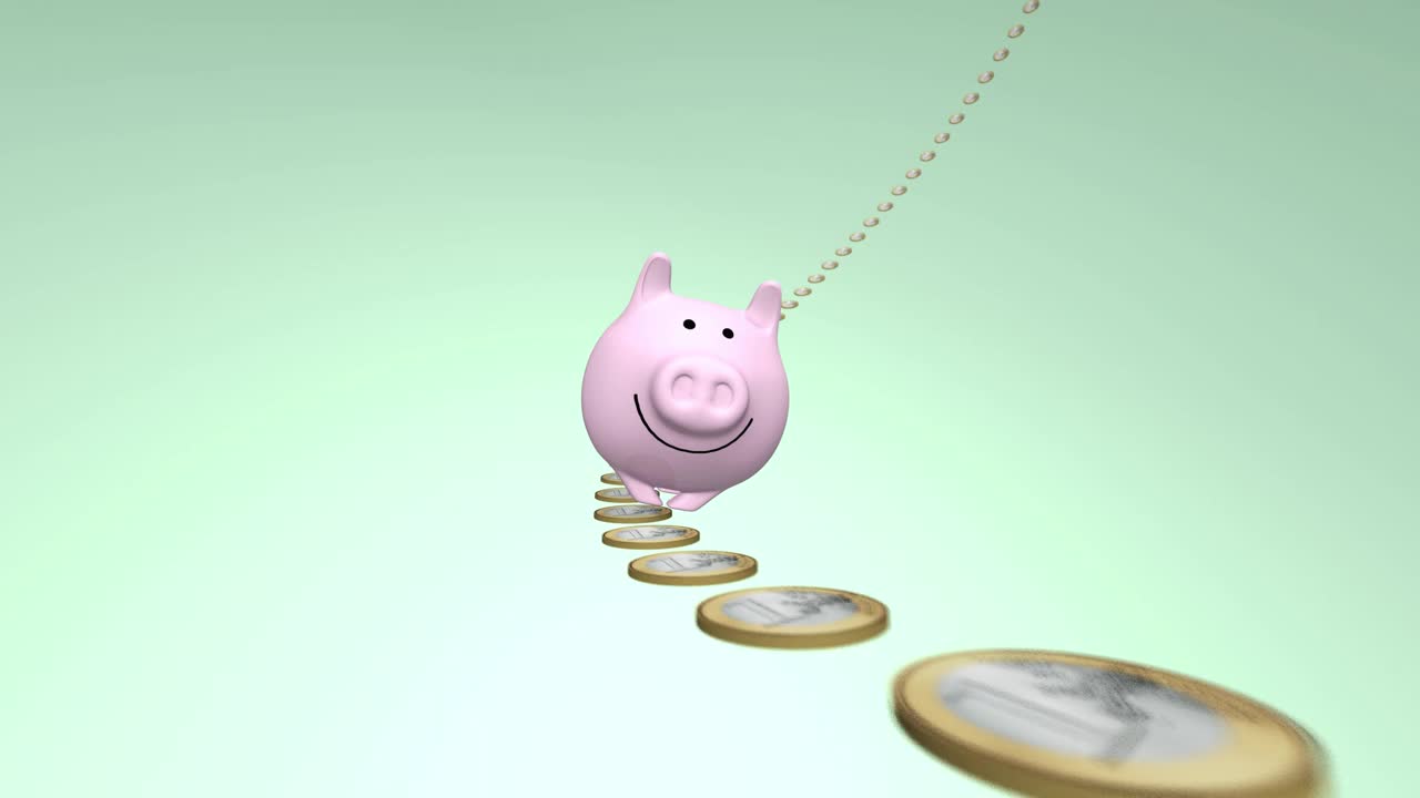 小猪储蓄罐在流通硬币(1欧元硬币)的线上运行视频素材