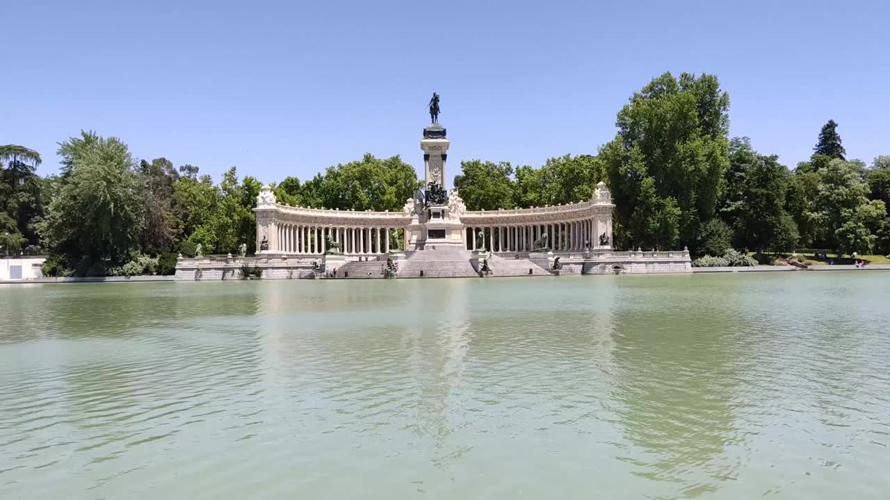 马德里埃尔雷蒂罗公园，摄像头锁定视频下载