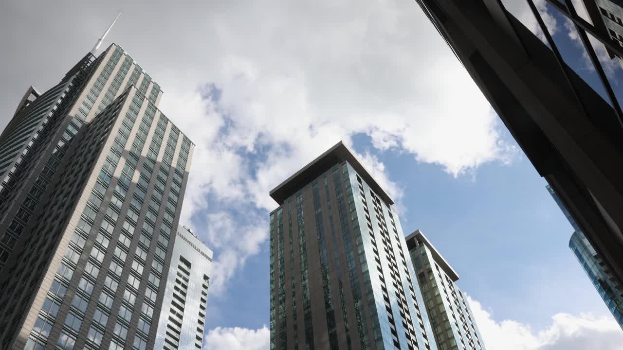 现代蒙特利尔摩天大楼的4k分辨率的视频视频下载