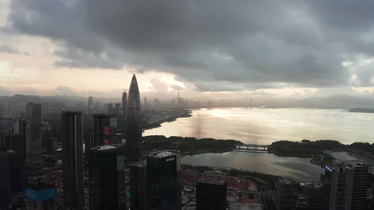 航拍深圳市区视频素材